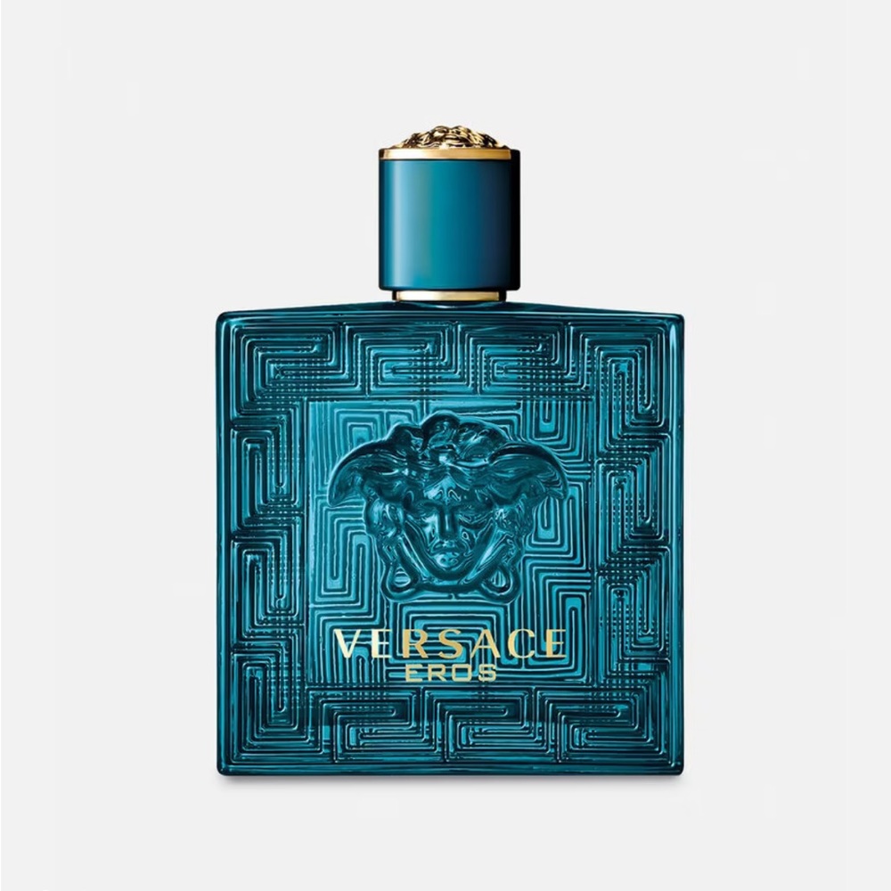 Atomizers Your Choice of Fragrance Complete the Look $35 with Purchase Bundle - Picture 12 of 16